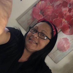 Meet your Posher, Niurka